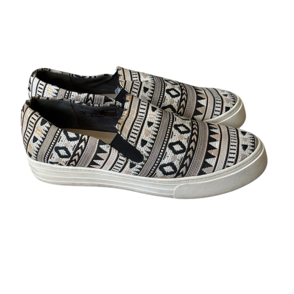 Ariat Unbridled Harlan Slip-On Tribal Print Rose Gold Shoe Size 9